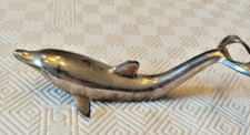 Delfin Versilbertes Metall